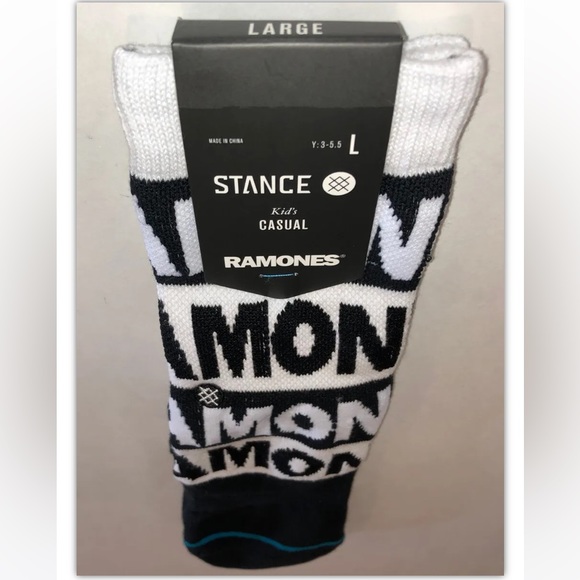Stance Kids Ramones Crew Socks 1 Pair Youth L 3-5.5 White Black NY Punk Joey Bop - Picture 10 of 10